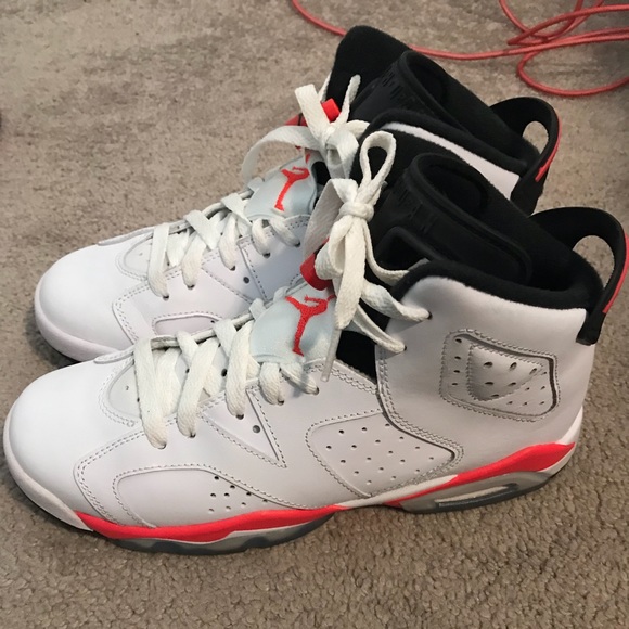 Air Jordan 6 Retro - Picture 2 of 2